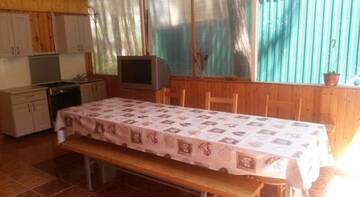 Фото номера Семейный номер с террасой Гостиница Guest House Liliya г. Дивноморское 12