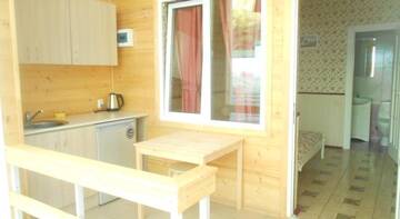 Фото номера Небольшой двухместный номер с 1 кроватью Гостиница Guest House Liliya г. Дивноморское 7