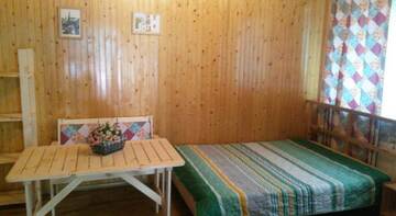 Фото номера Семейный номер с террасой Гостиница Guest House Liliya г. Дивноморское 4